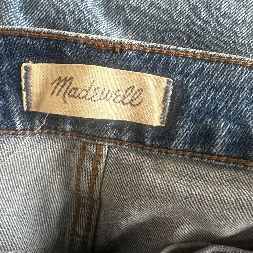 Madewell The Perfect Vintage Jean in Parnell Wash: Comfort Stretch Edition 27 - Picture 11 of 12